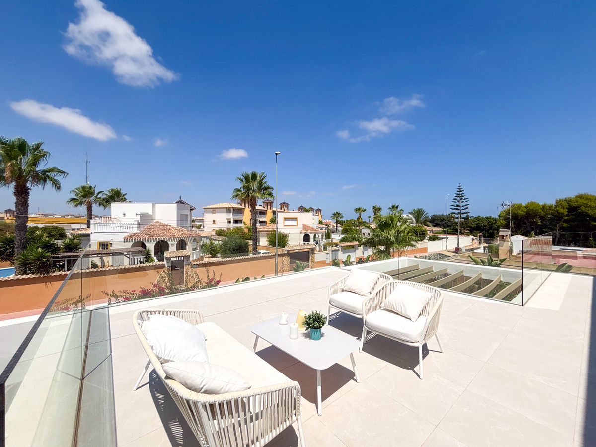 3 Bed Townhouse for sale in Cabo Roig Costa Blanca, Alicante, Spain
