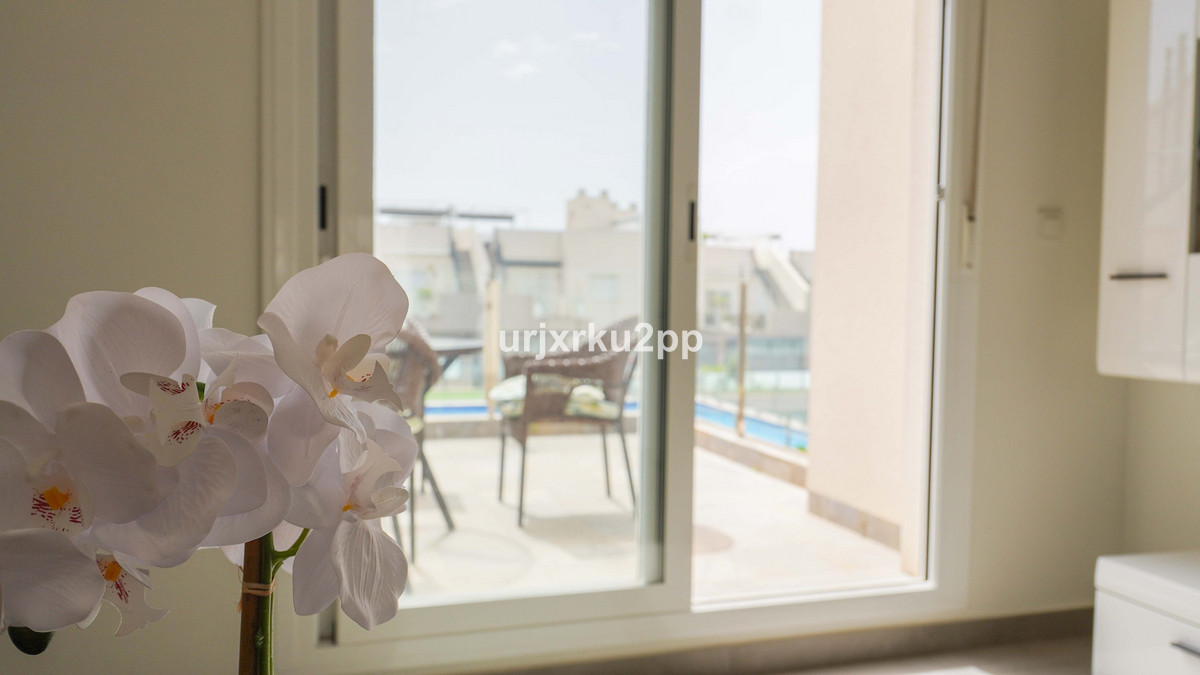 2 Bed Apartment for sale in Aguas Nuevas Costa Blanca, Alicante, Spain