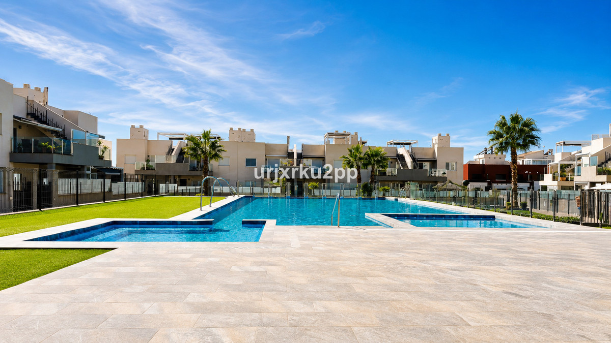 2 Bed Apartment for sale in Aguas Nuevas Costa Blanca, Alicante, Spain