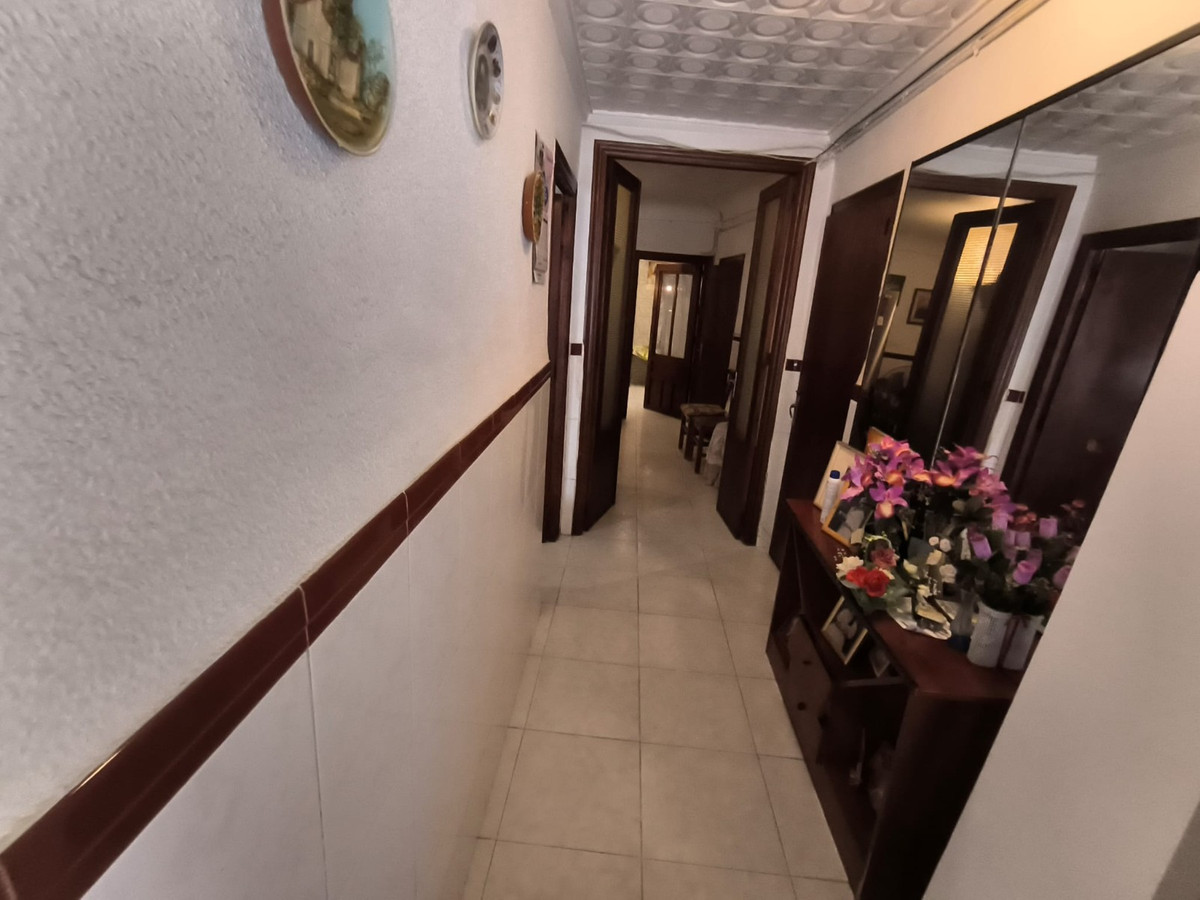 5 Bed Townhouse for sale in Pinoso Costa Blanca, Alicante, Spain