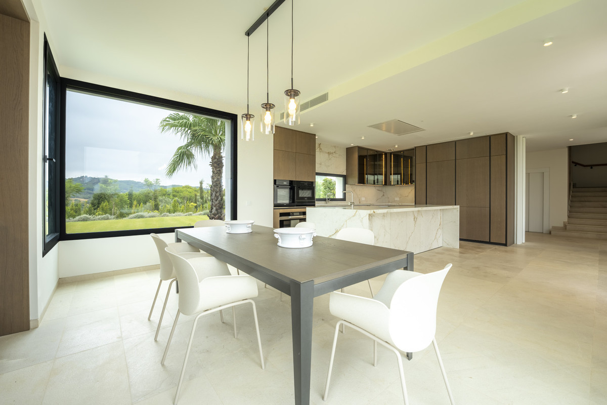 8 Bed Townhouse for sale in Sotogrande Alto Costa Del Sol, Cádiz, Spain