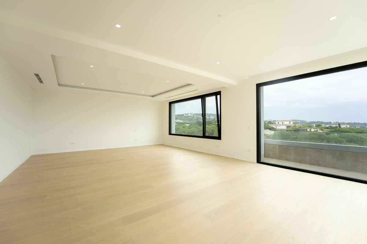 8 Bed Townhouse for sale in Sotogrande Alto Costa Del Sol, Cádiz, Spain