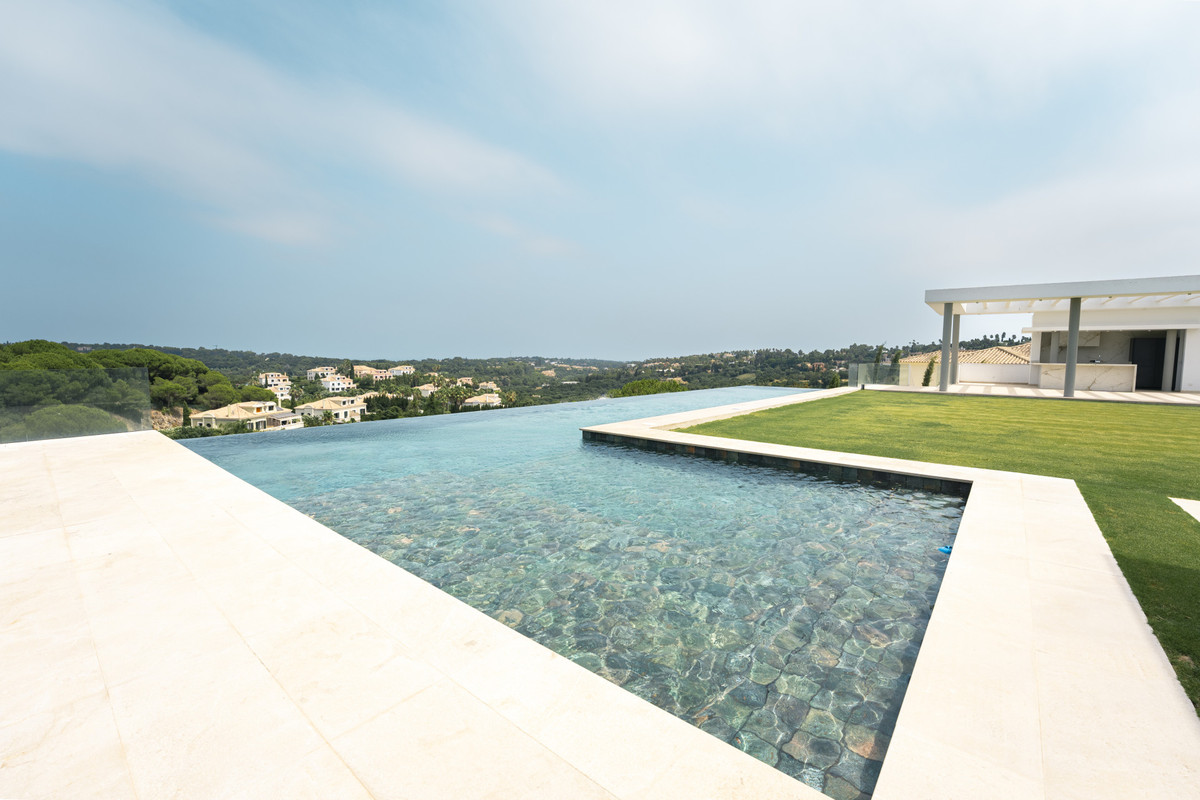 8 Bed Townhouse for sale in Sotogrande Alto Costa Del Sol, Cádiz, Spain