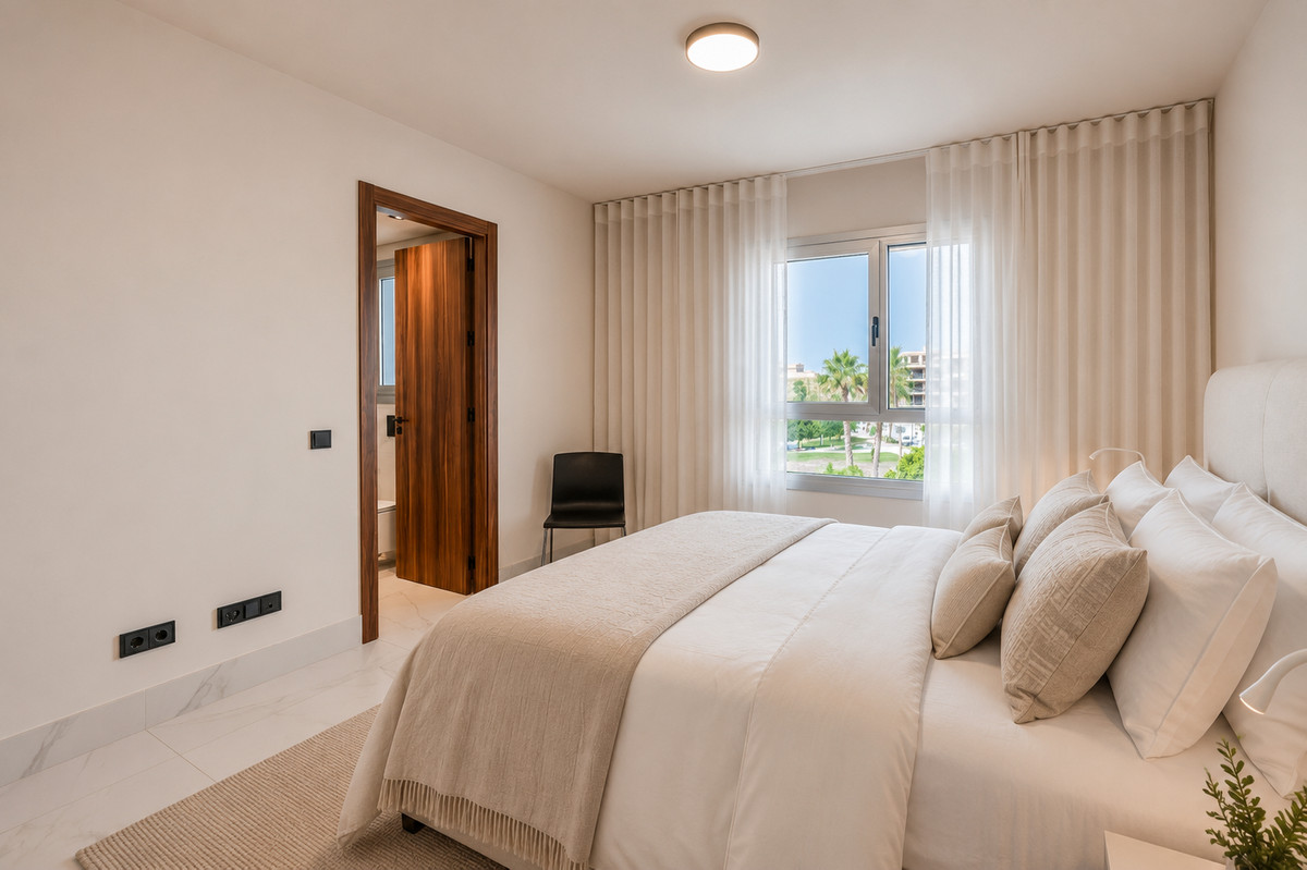 2 Bed Apartment for sale in San Pedro De Alcántara Costa Del Sol, Málaga, Spain