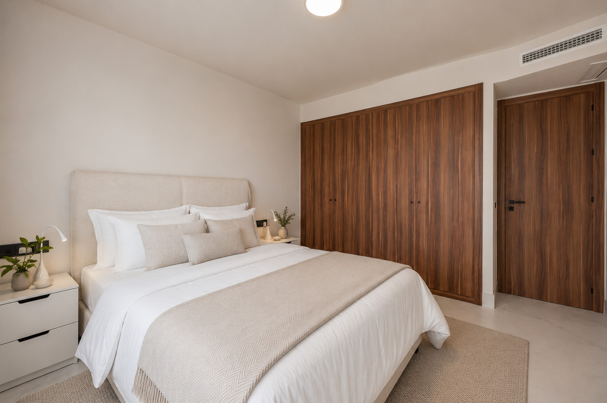2 Bed Apartment for sale in San Pedro De Alcántara Costa Del Sol, Málaga, Spain