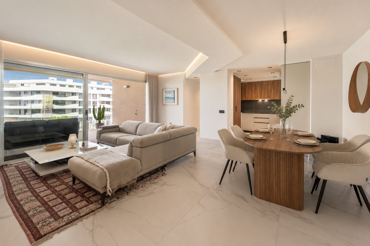 2 Bed Apartment for sale in San Pedro De Alcántara Costa Del Sol, Málaga, Spain