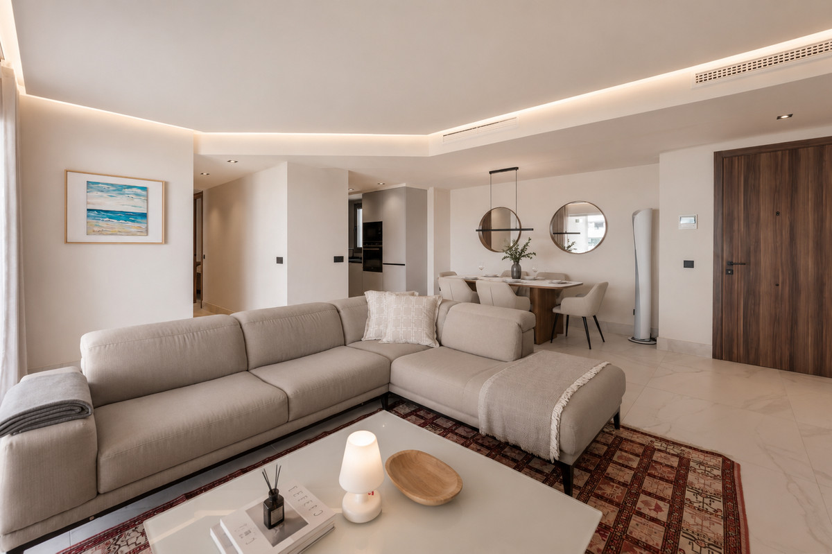2 Bed Apartment for sale in San Pedro De Alcántara Costa Del Sol, Málaga, Spain