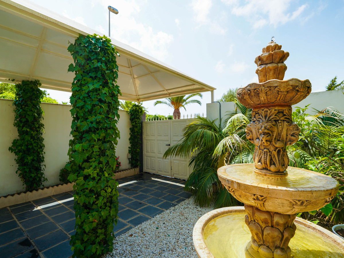 3 Bed Townhouse for sale in Torre De La Horadada Costa Blanca, Alicante, Spain