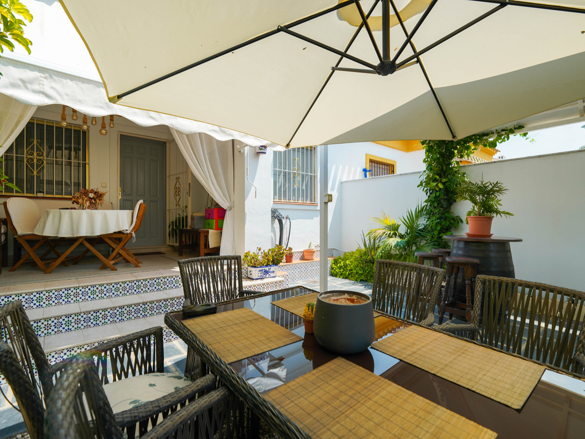 3 Bed Townhouse for sale in Torre De La Horadada Costa Blanca, Alicante, Spain