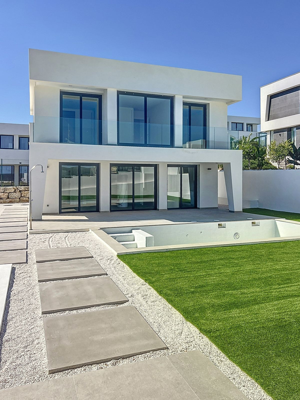 4 Bed Townhouse for sale in Manilva Costa Del Sol, Málaga, Spain