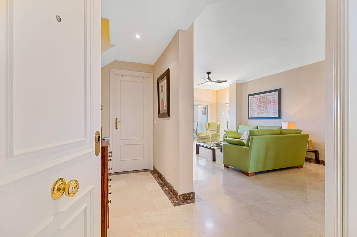 3 Bed Apartment for sale in Bel Air Costa Del Sol, Málaga, Spain