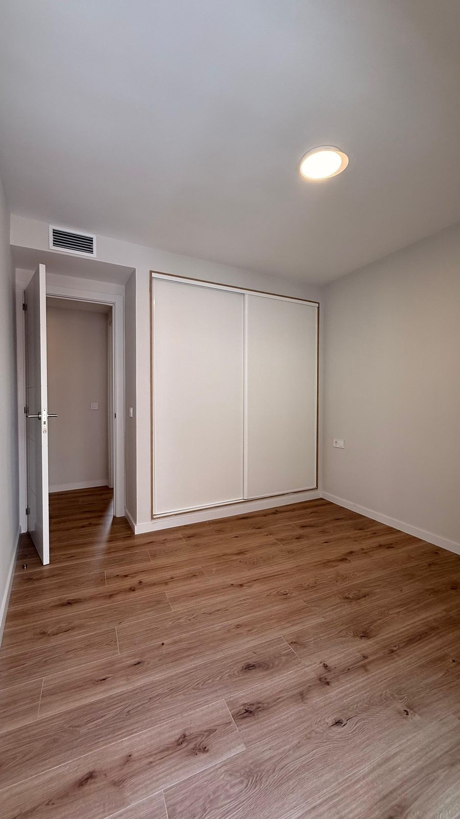 3 Bed Apartment for sale in Fuengirola Costa Del Sol, Málaga, Spain