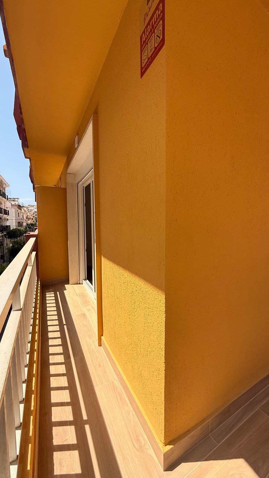 3 Bed Apartment for sale in Fuengirola Costa Del Sol, Málaga, Spain
