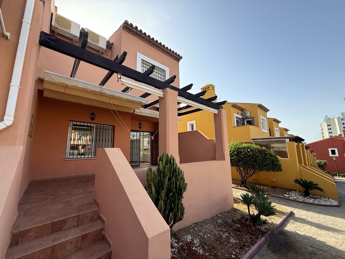 Se vende Adosada de 3 dormitorios en Costa Del Sol, Málaga, España
