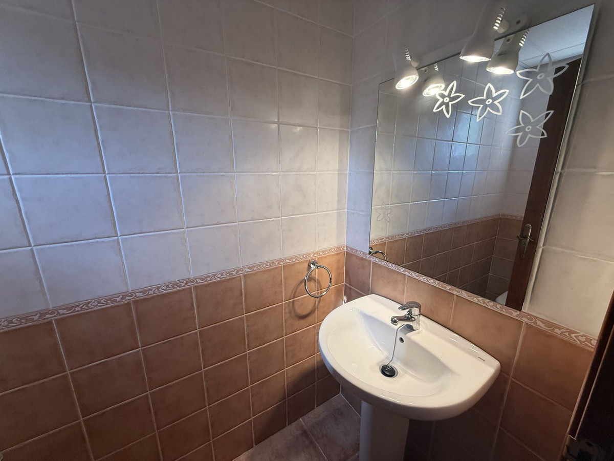 Se vende Adosada de 3 dormitorios en Costa Del Sol, Málaga, España