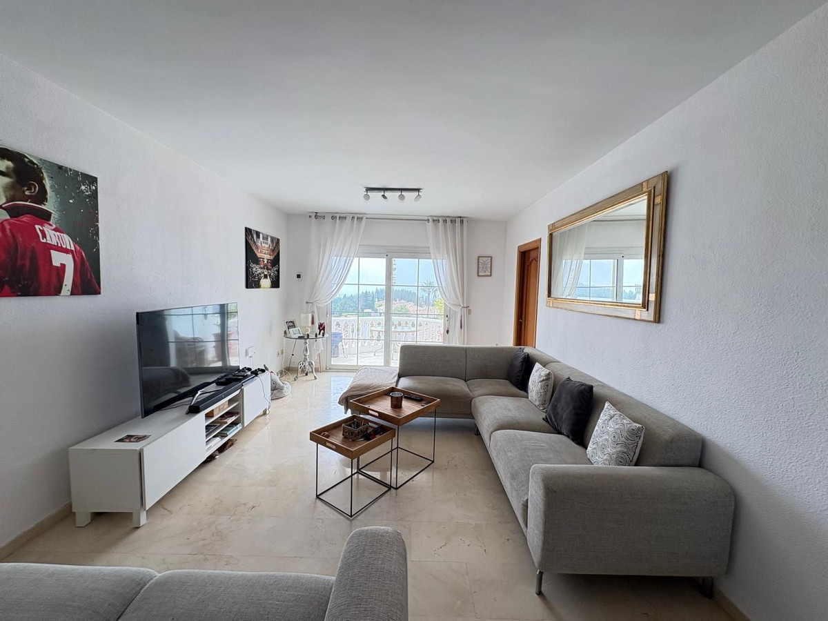 Se vende Apartamento en Planta Última de 2 dormitorios en Costa Del Sol, Málaga, España