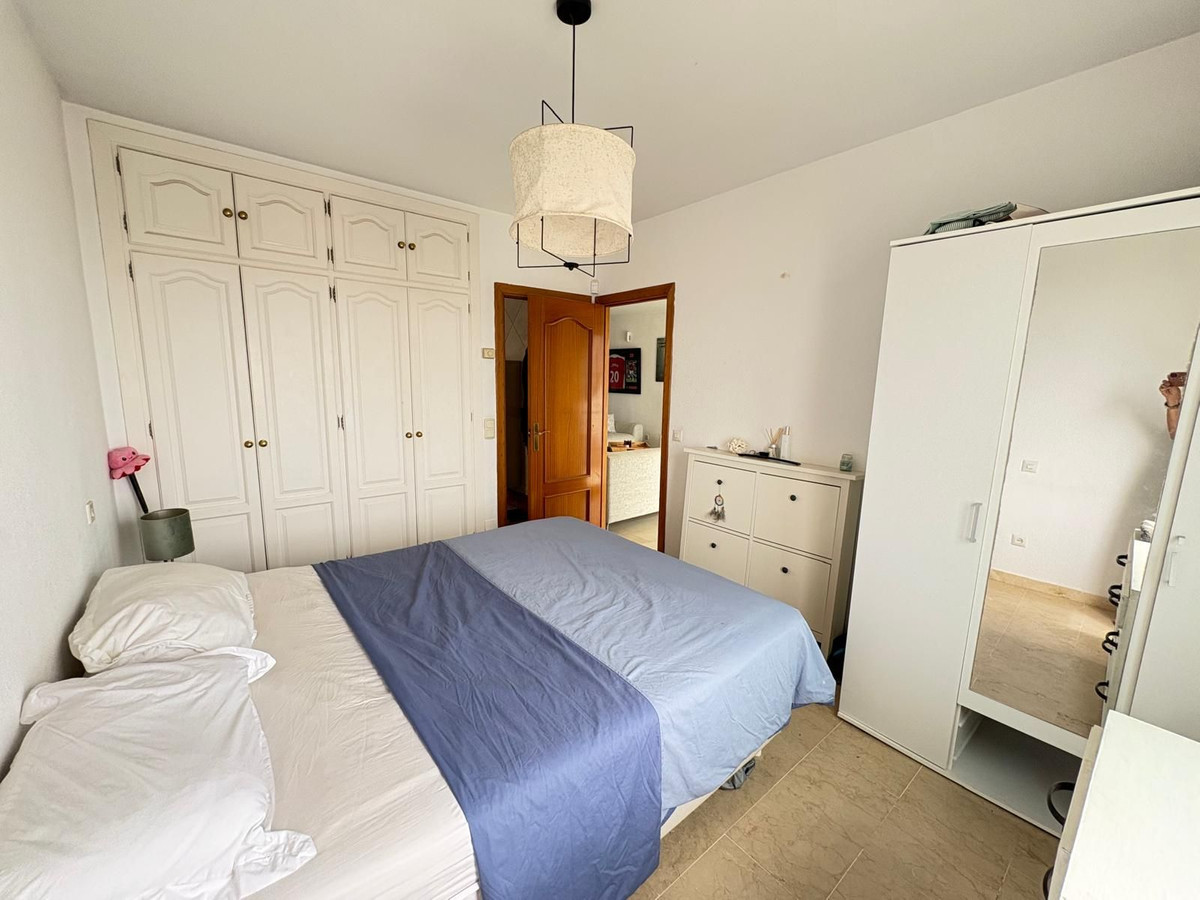 Se vende Apartamento en Planta Última de 2 dormitorios en Costa Del Sol, Málaga, España