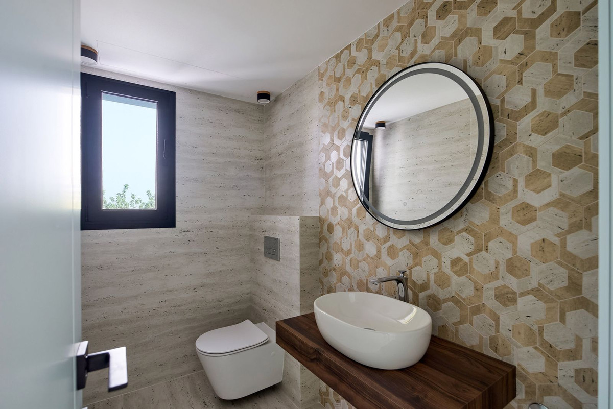 5 Bed Townhouse for sale in Sierra Blanca Costa Del Sol, Málaga, Spain