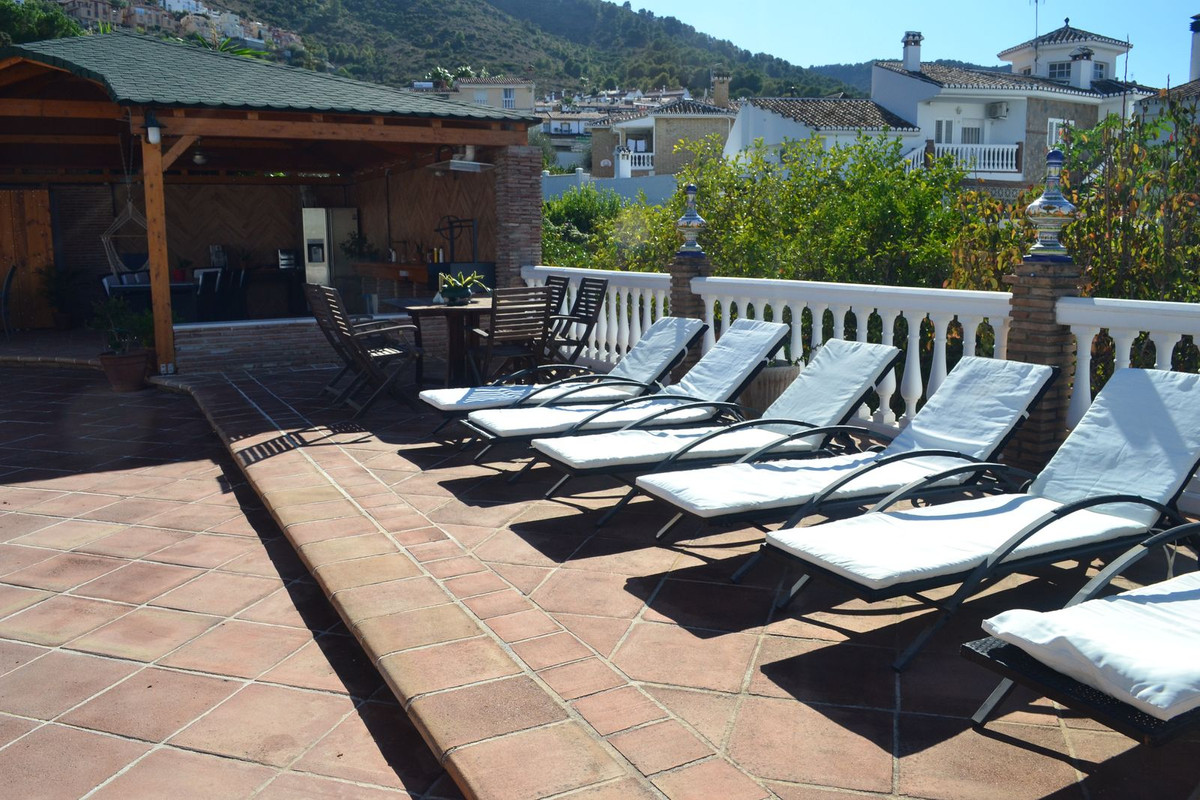 7 Bed Commercial unit for sale in Alhaurín De La Torre Costa Del Sol, Málaga, Spain