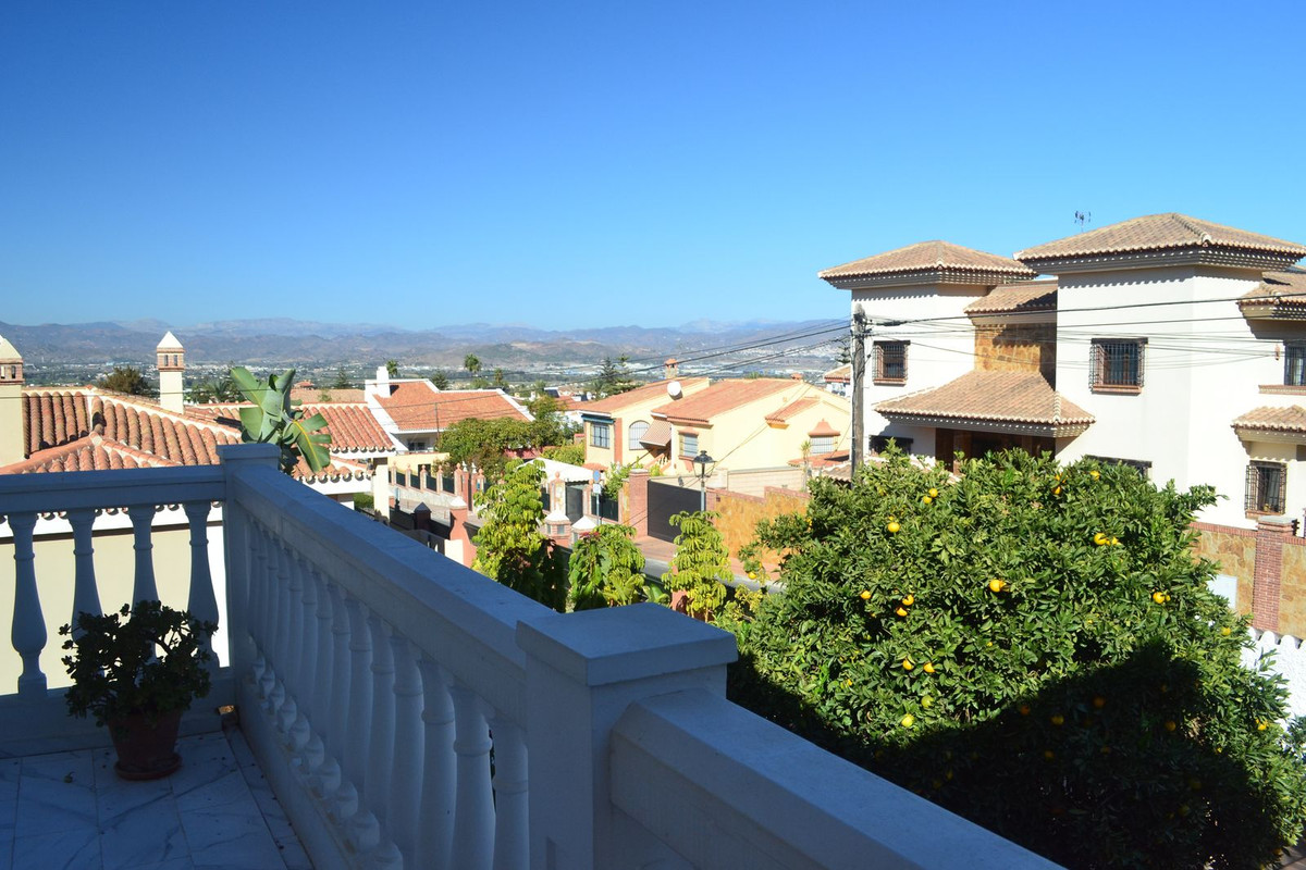 7 Bed Commercial unit for sale in Alhaurín De La Torre Costa Del Sol, Málaga, Spain