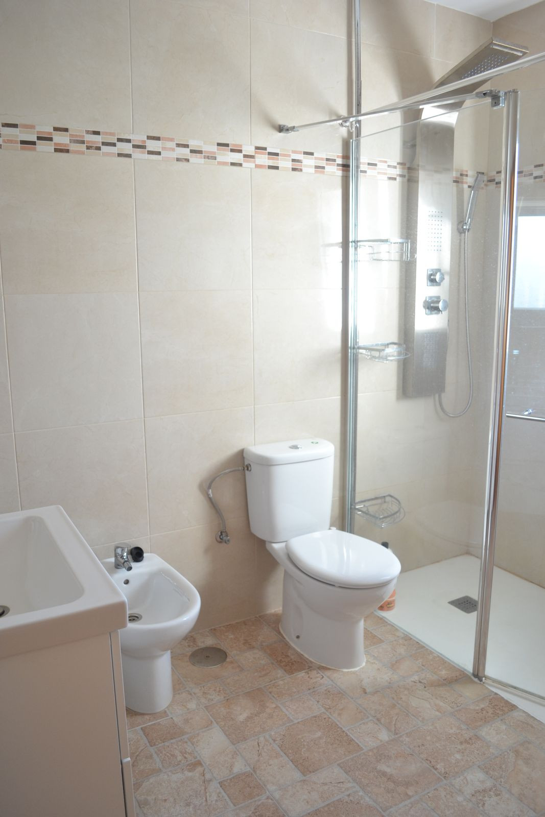 7 Bed Commercial unit for sale in Alhaurín De La Torre Costa Del Sol, Málaga, Spain