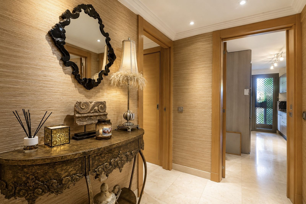 2 Bed Apartment for sale in Los Flamingos Costa Del Sol, Málaga, Spain