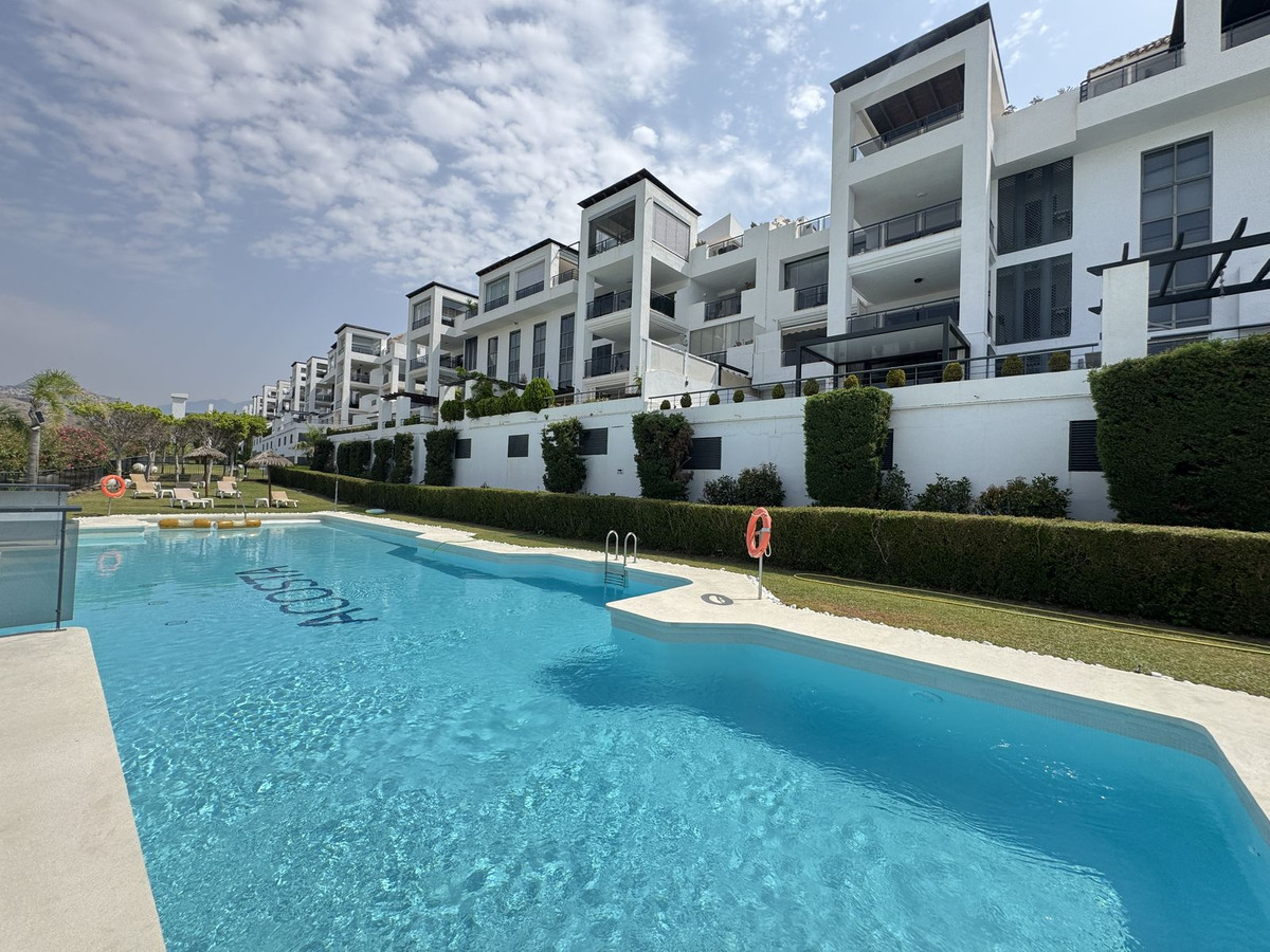 2 Bed Apartment for sale in Los Flamingos Costa Del Sol, Málaga, Spain
