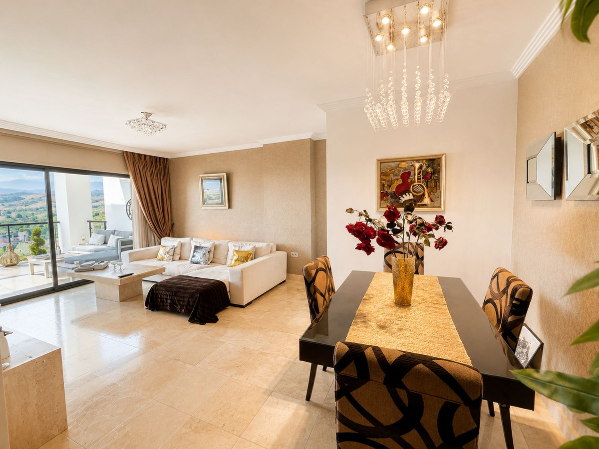 2 Bed Apartment for sale in Los Flamingos Costa Del Sol, Málaga, Spain