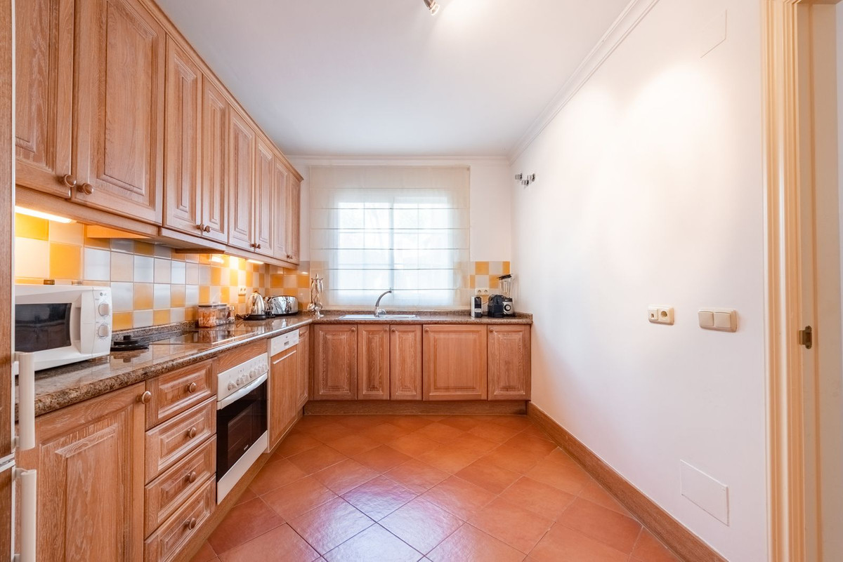 Se vende Apartamento Planta Baja de 2 dormitorios en Costa Del Sol, Málaga, España