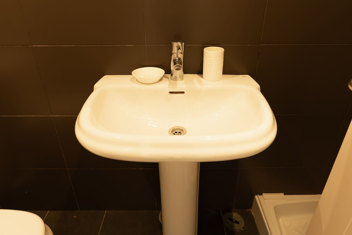 2 Bed Apartment for sale in Estepona Costa Del Sol, Málaga, Spain