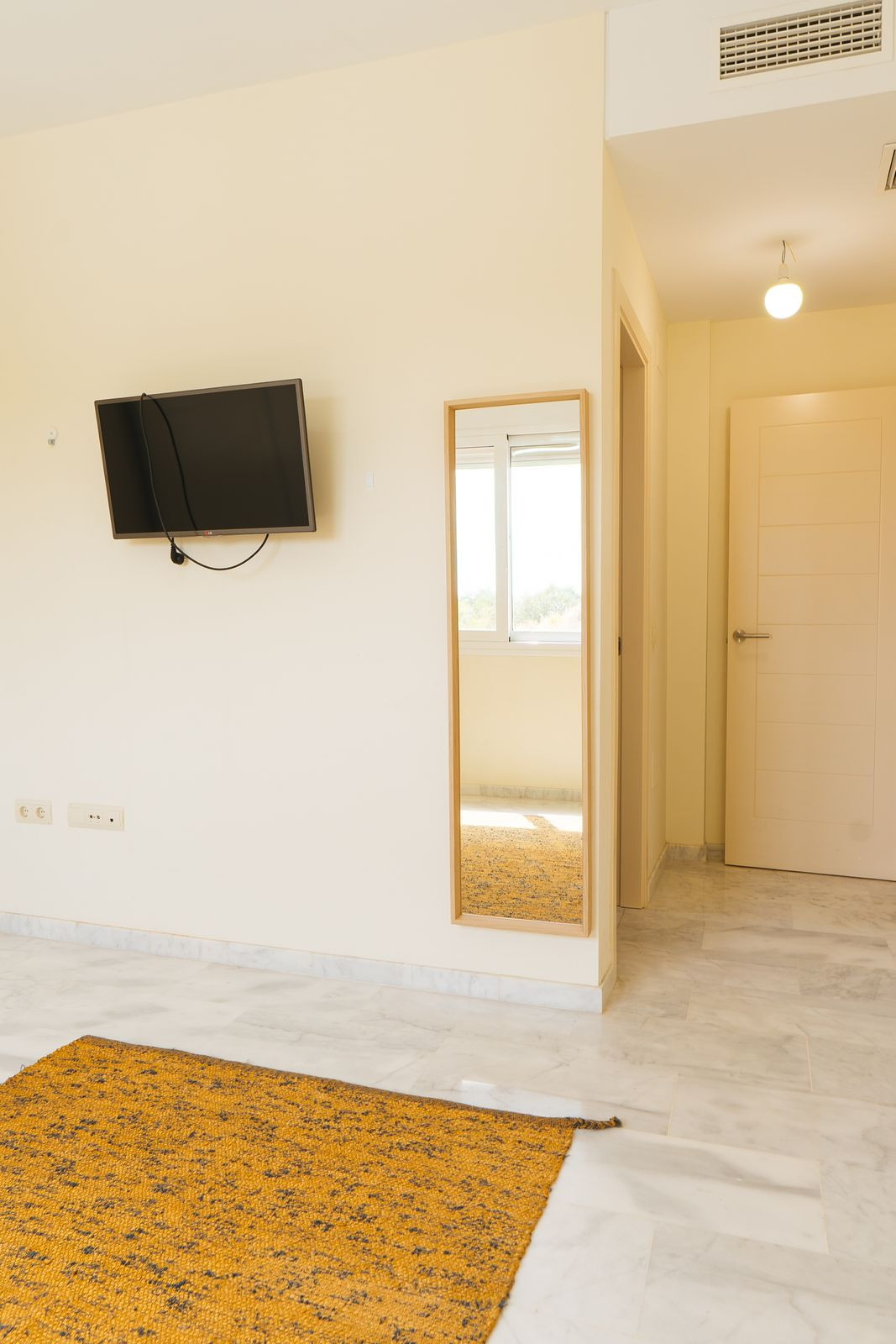 2 Bed Apartment for sale in Estepona Costa Del Sol, Málaga, Spain