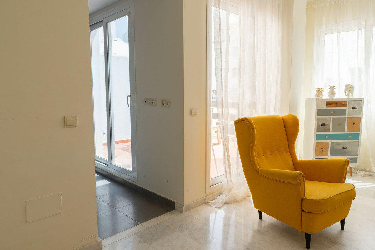 2 Bed Apartment for sale in Estepona Costa Del Sol, Málaga, Spain