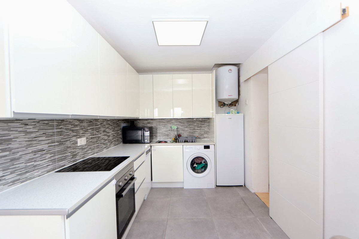 2 Bed Townhouse for sale in Villamartin Costa Blanca, Alicante, Spain