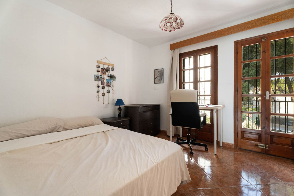 2 Bed Townhouse for sale in Elviria Costa Del Sol, Málaga, Spain