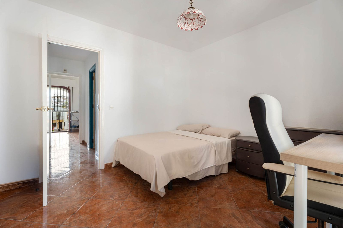 2 Bed Townhouse for sale in Elviria Costa Del Sol, Málaga, Spain