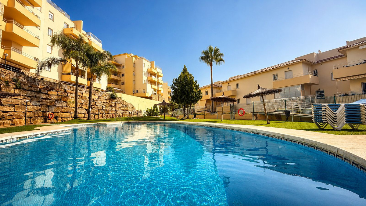 2 Bed Apartment for sale in Riviera Del Sol Costa Del Sol, Málaga, Spain