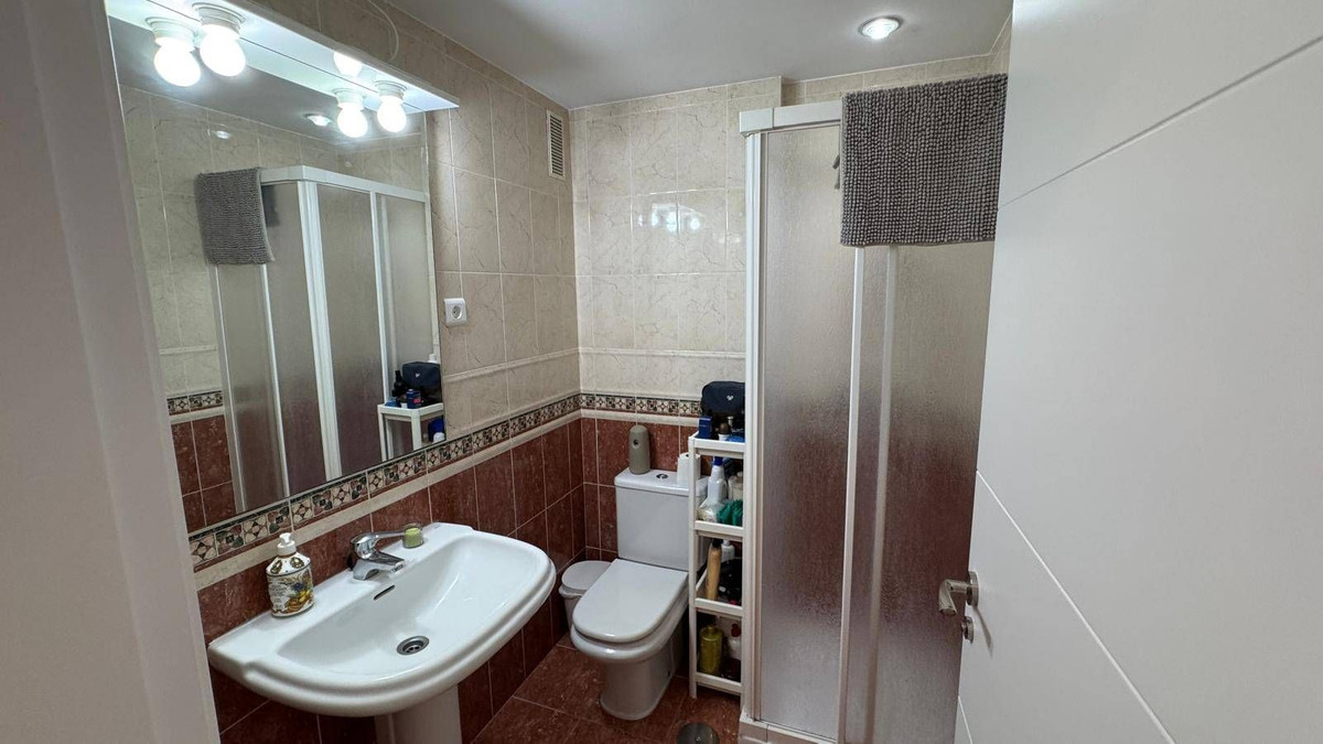 Se vende Apartamento Planta Baja de 2 dormitorios en Costa Del Sol, Málaga, España