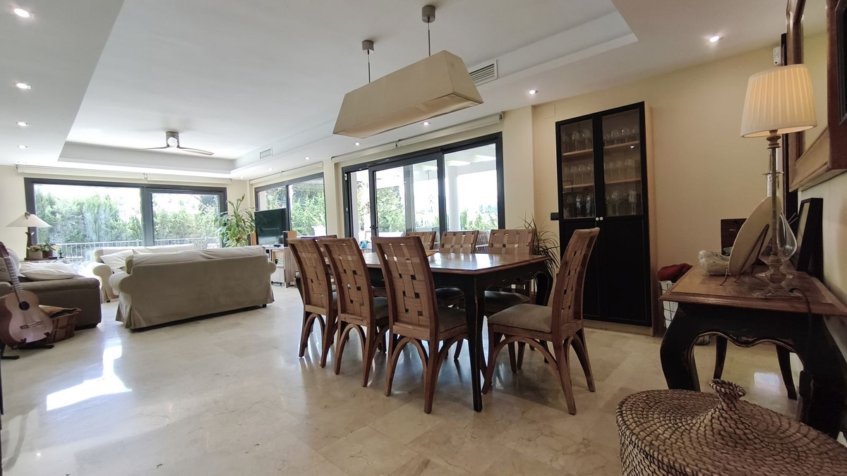 4 Bed Townhouse for sale in Alhaurín De La Torre Costa Del Sol, Málaga, Spain