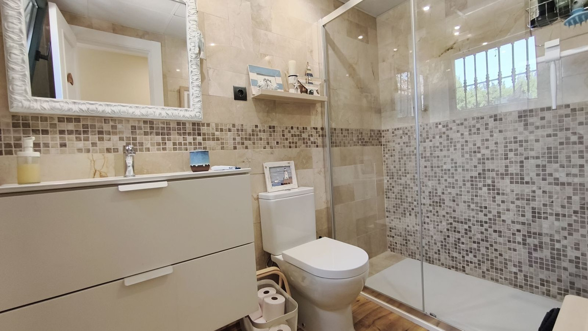 4 Bed Townhouse for sale in Alhaurín De La Torre Costa Del Sol, Málaga, Spain