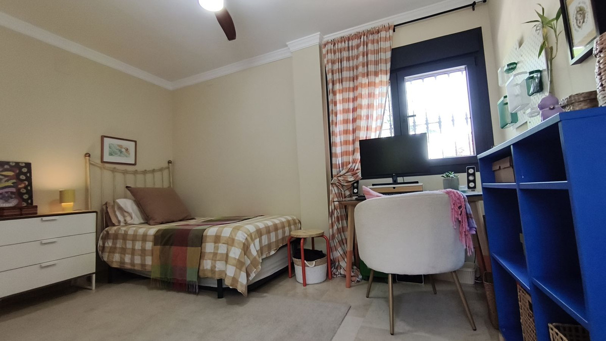 4 Bed Townhouse for sale in Alhaurín De La Torre Costa Del Sol, Málaga, Spain