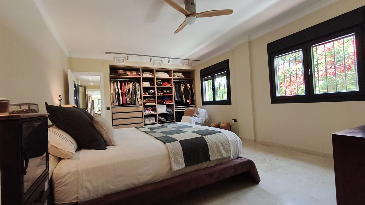4 Bed Townhouse for sale in Alhaurín De La Torre Costa Del Sol, Málaga, Spain