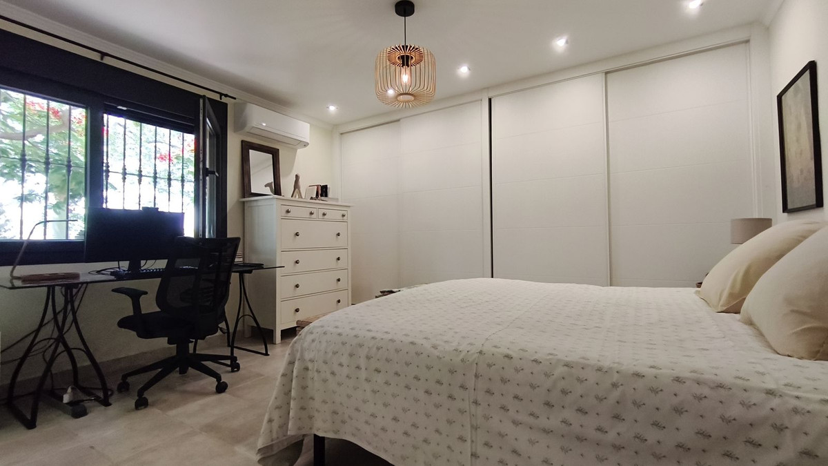 4 Bed Townhouse for sale in Alhaurín De La Torre Costa Del Sol, Málaga, Spain