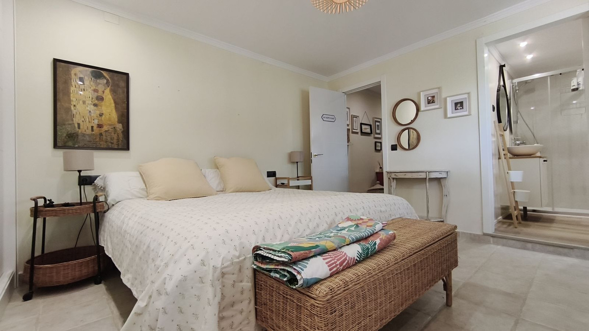 4 Bed Townhouse for sale in Alhaurín De La Torre Costa Del Sol, Málaga, Spain