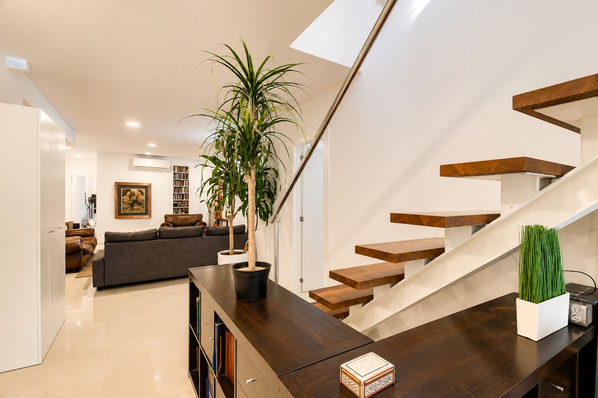 3 Bed Townhouse for sale in Estepona Costa Del Sol, Málaga, Spain