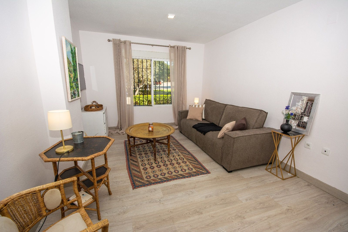 Apartment for sale in Marbella Costa Del Sol, Málaga, Spain