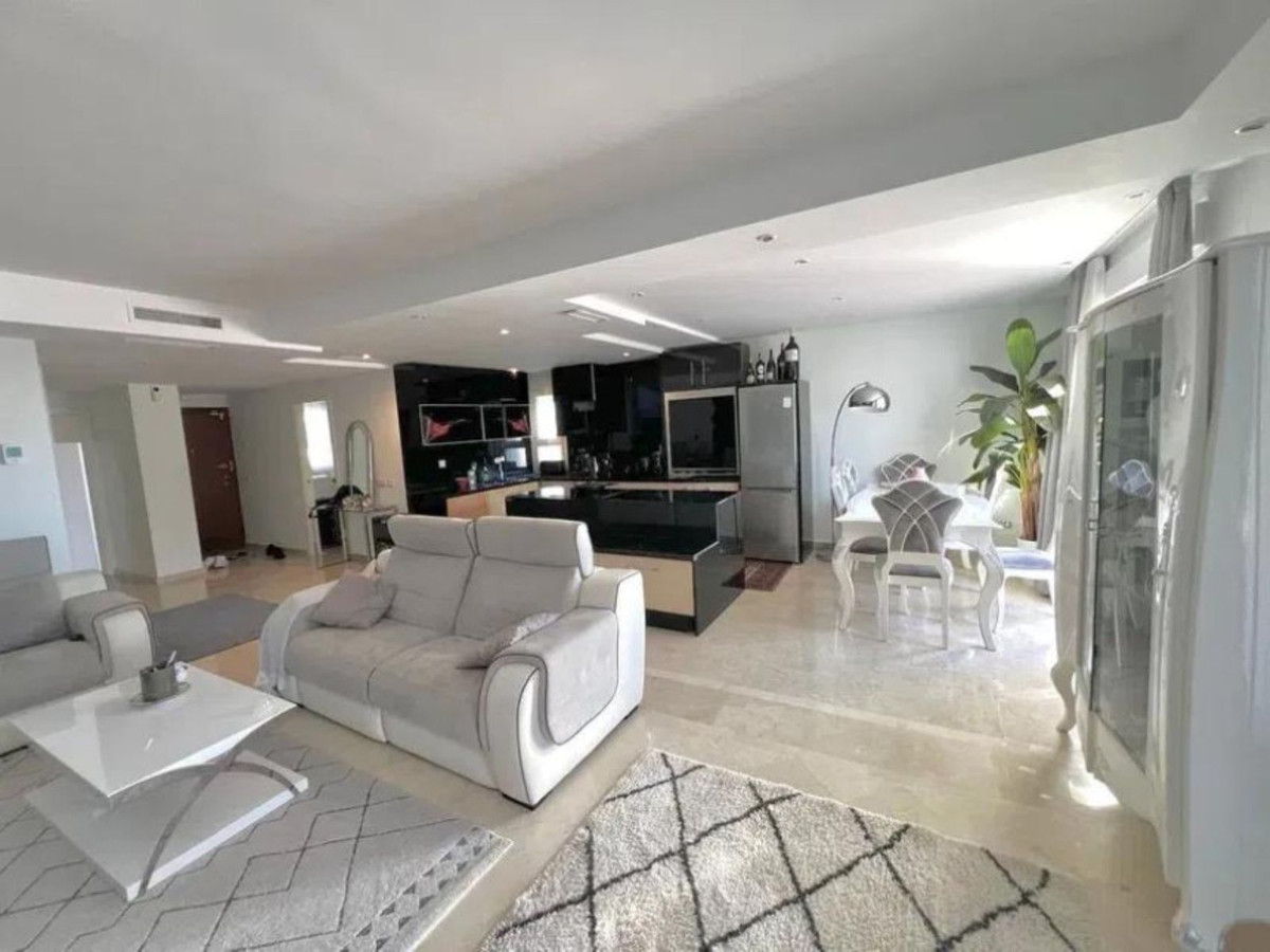 3 Bed Apartment for sale in Nueva Andalucía Costa Del Sol, Málaga, Spain