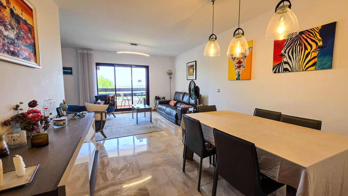3 Bed Apartment for sale in Doña Julia Costa Del Sol, Málaga, Spain