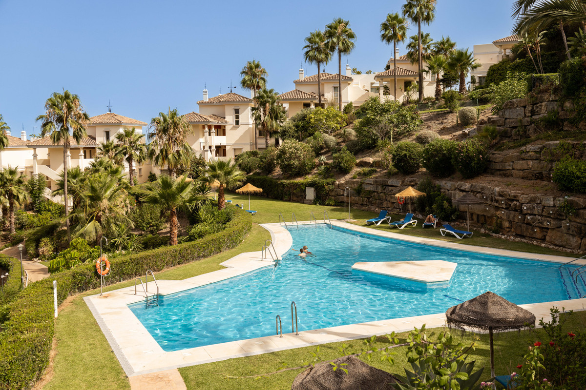 Se vende Apartamento Planta Media de 3 dormitorios en Costa Del Sol, Málaga, España
