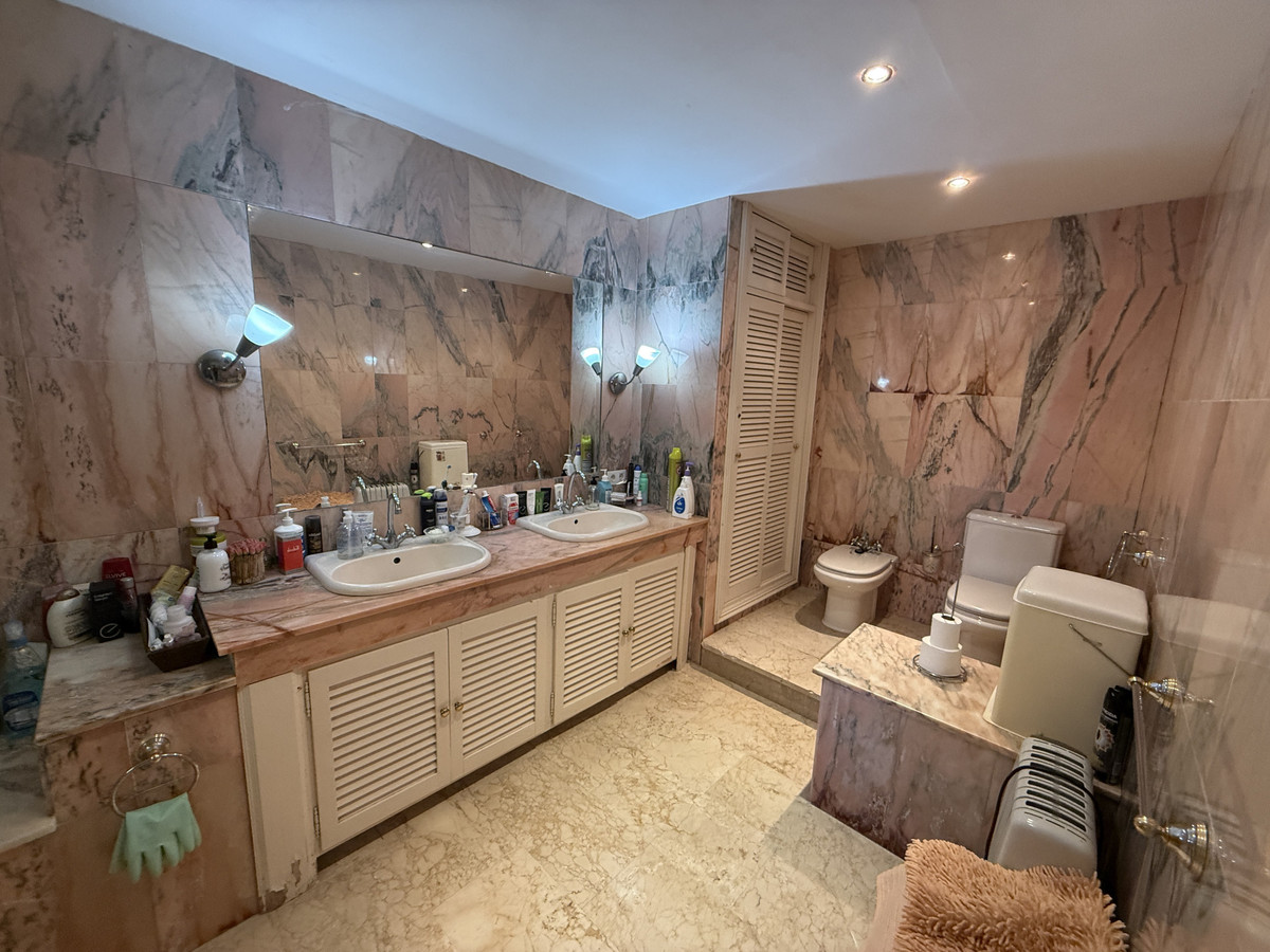 3 Bed Townhouse for sale in La Campana Costa Del Sol, Málaga, Spain