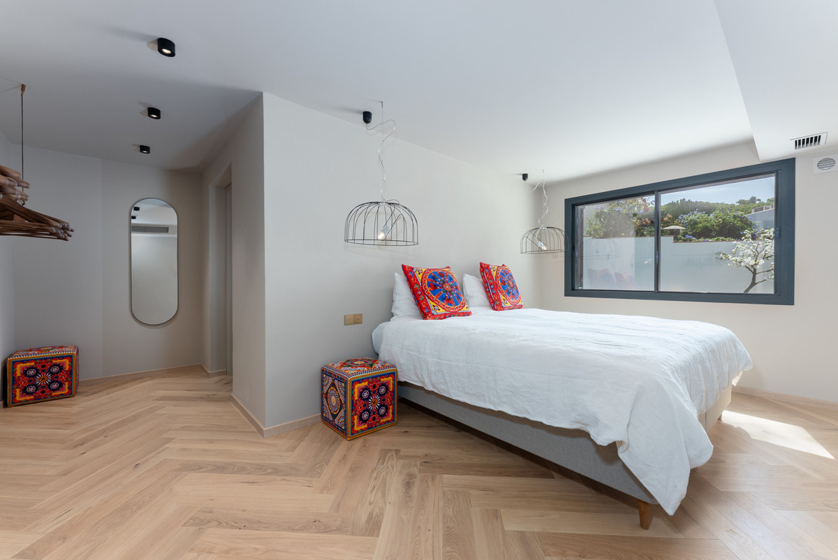 4 Bed Townhouse for sale in Calahonda Costa Del Sol, Málaga, Spain